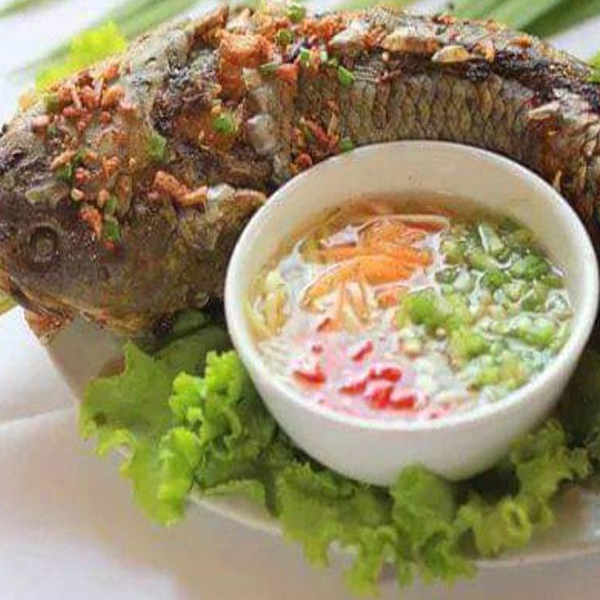 Deep Fried Fish With Sauce